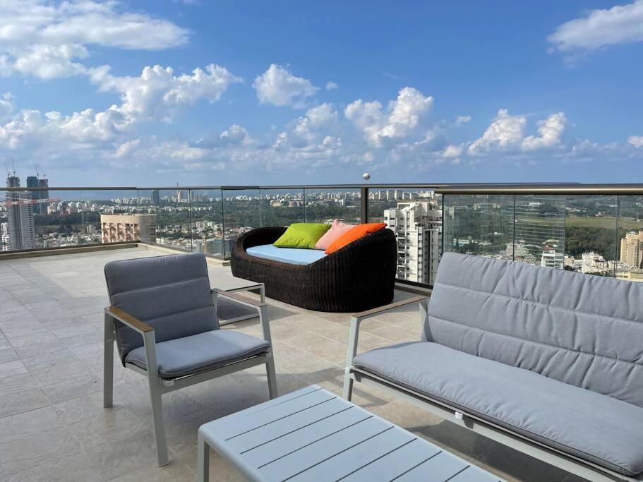 דירות רמת גן Beautiful Penthouse W/Amazing View, Prime Location מראה חיצוני תמונה