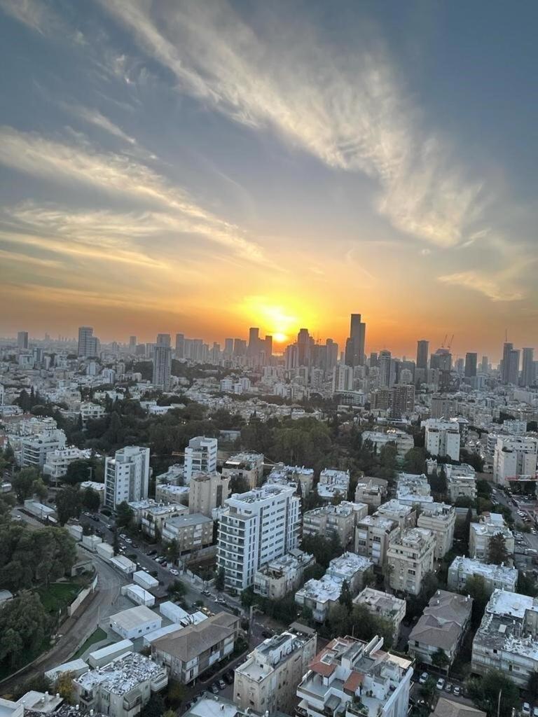 דירות רמת גן Beautiful Penthouse W/Amazing View, Prime Location מראה חיצוני תמונה