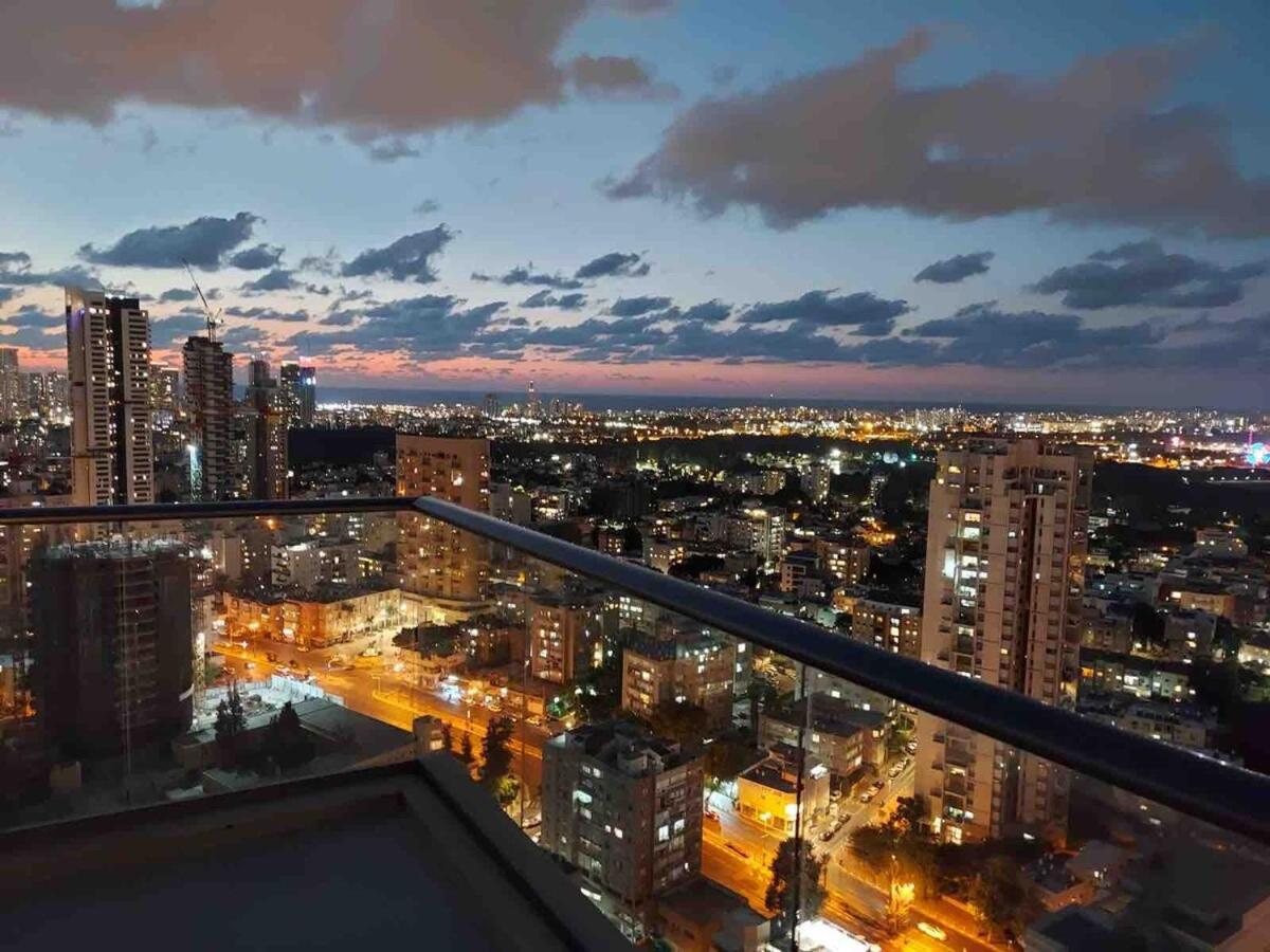 דירות רמת גן Beautiful Penthouse W/Amazing View, Prime Location מראה חיצוני תמונה