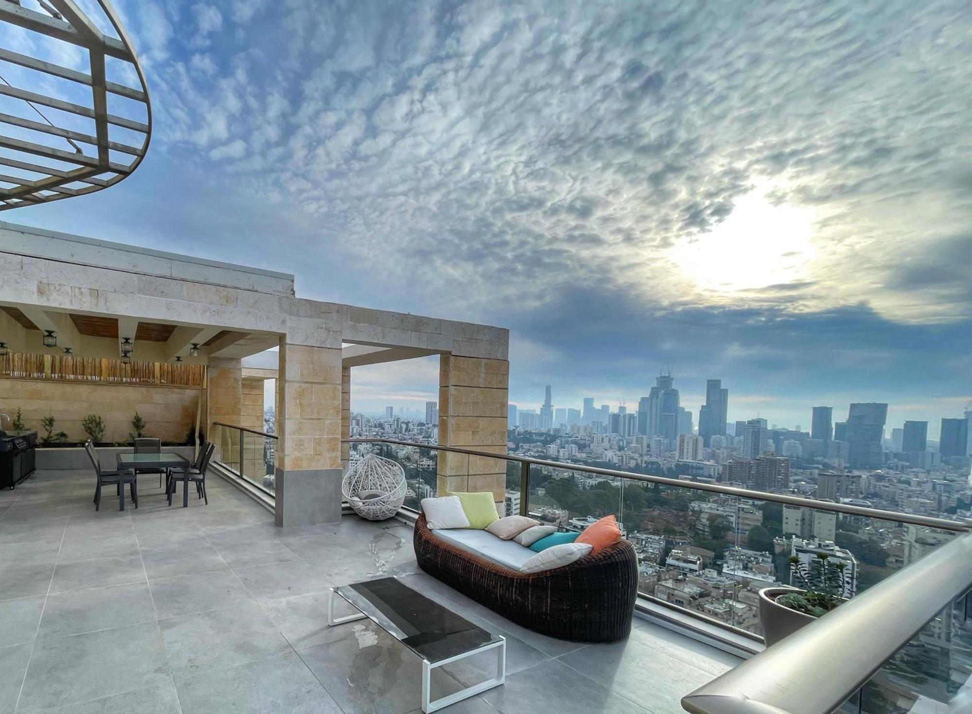 דירות רמת גן Beautiful Penthouse W/Amazing View, Prime Location מראה חיצוני תמונה